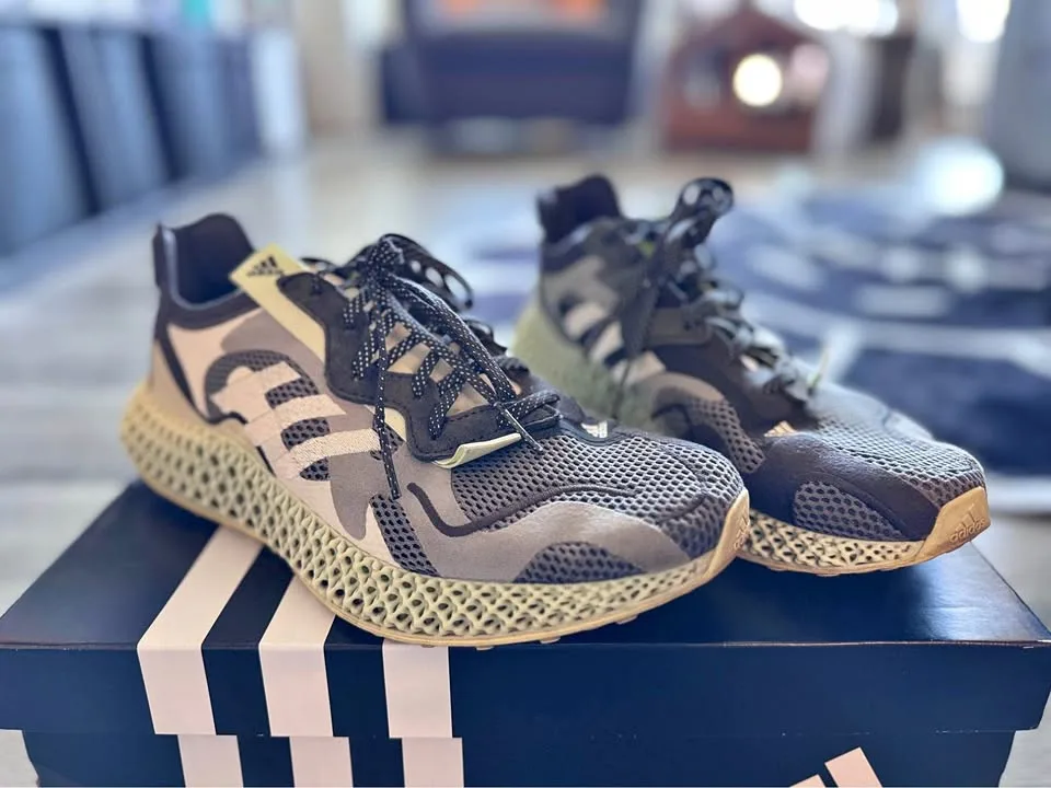 adidas Consortium Runner 4D V2 Size US 9 thumbnail
