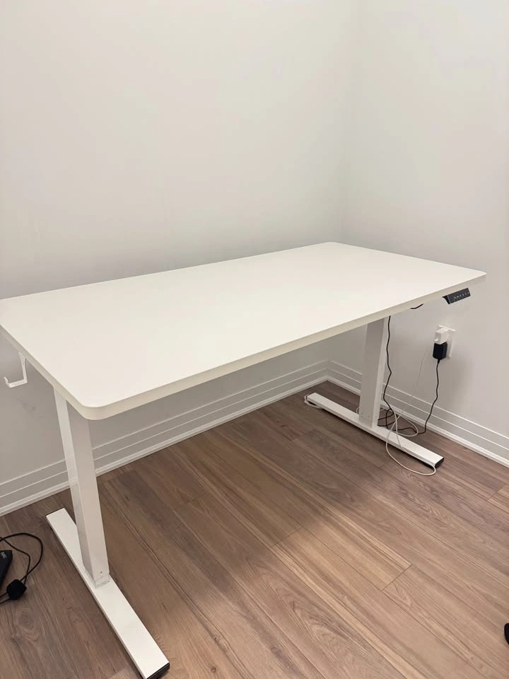 FLEXISPOT EN1 48"x24" One-Piece Standing Desk, White - photo 4