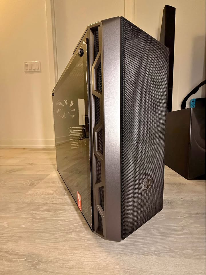 Computer Mid-Tower Case - Cooler Master #Cleanout