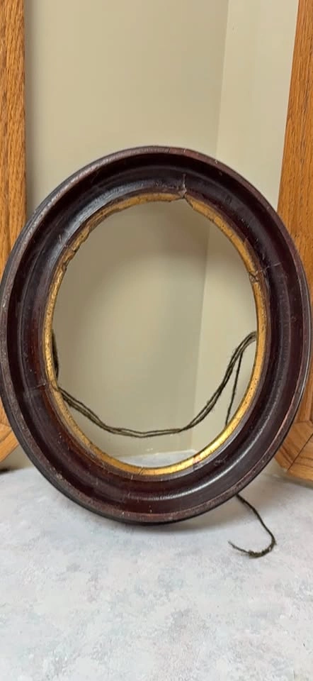 Antique Victorian, deep, oval wood picture frame
