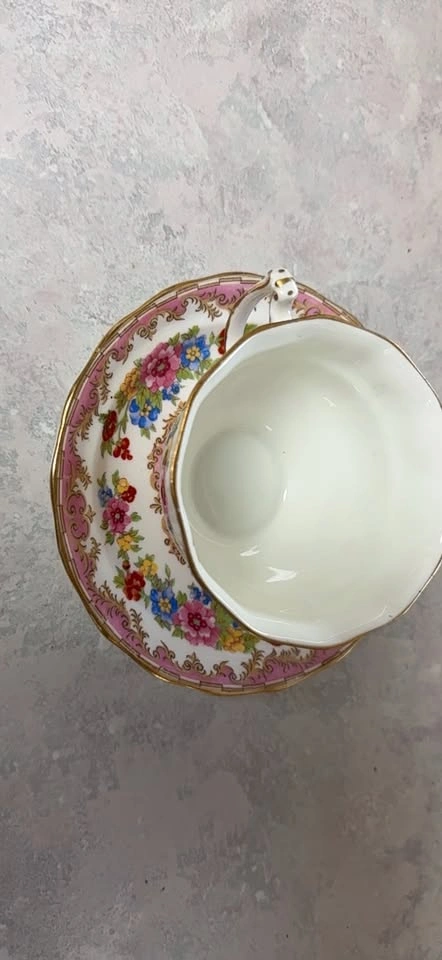 Floral Teacup and Saucer Set - photo 2