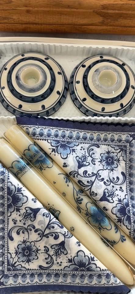 Blue and White Floral Candle Holders, Candles, and Napkins Set - photo 4