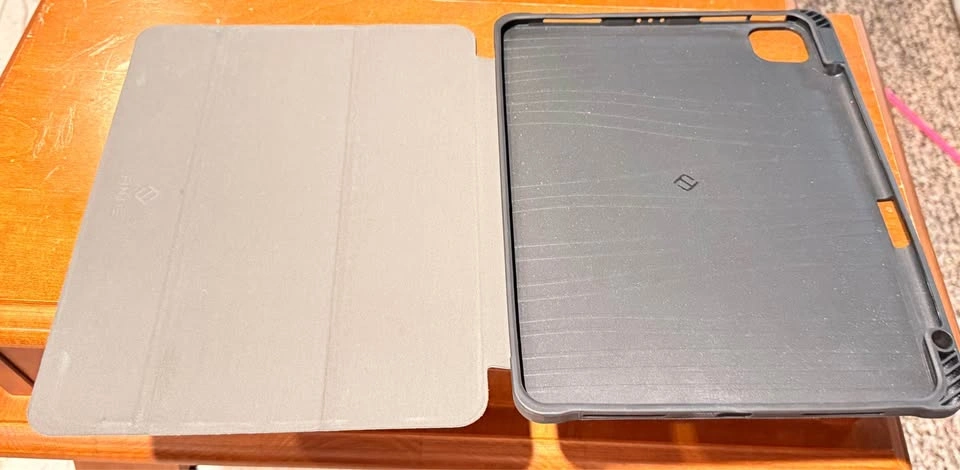ESR iPad Case - photo 2
