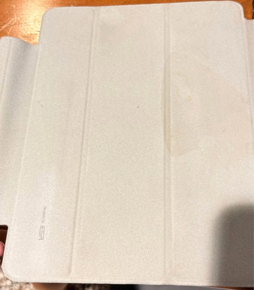 ESR iPad Case - photo 3