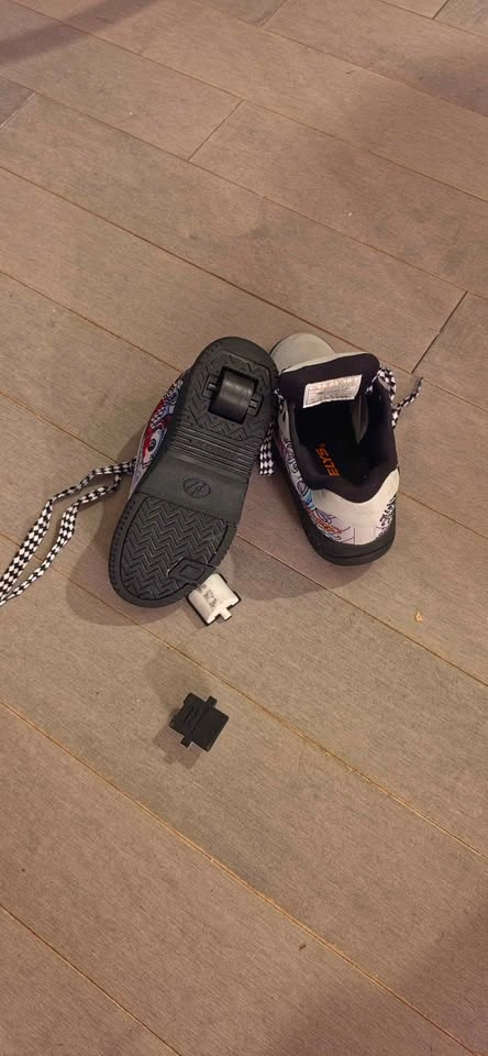 Heelys Wheeled Skate Shoes YTH 5 - photo 3