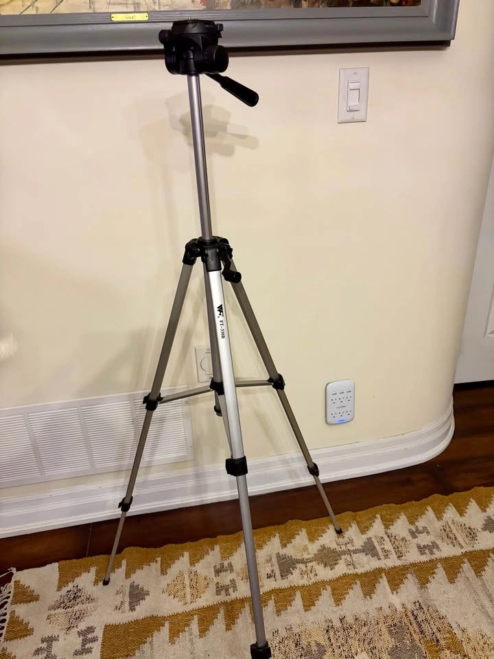 WF FT-330B Camera Tripod - photo 3