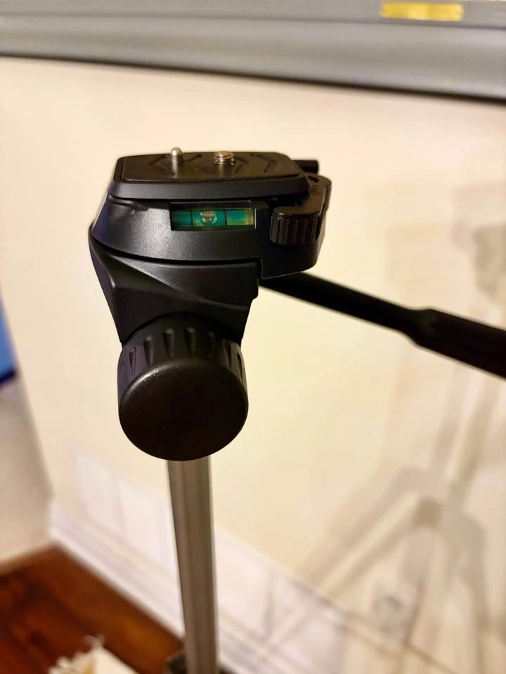 WF FT-330B Camera Tripod - photo 4