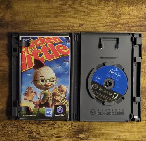Disney Chicken Little Nintendo GameCube 2005 CIB w/Manual + Movi - photo 2