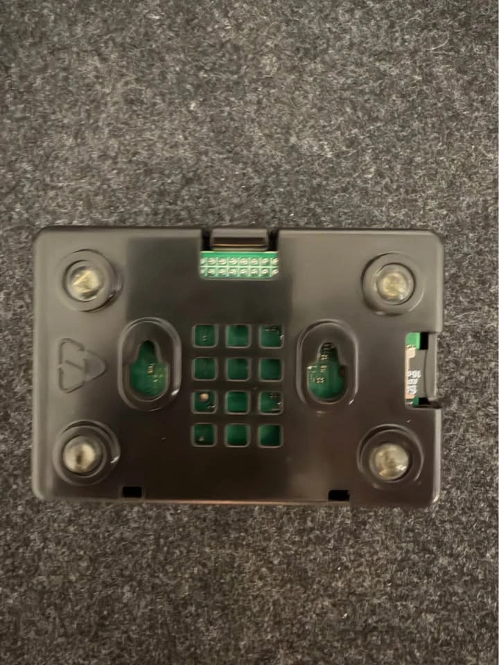 Raspberry Pi 4 Model B (4GB RAM) with case and heatsinks - photo 4