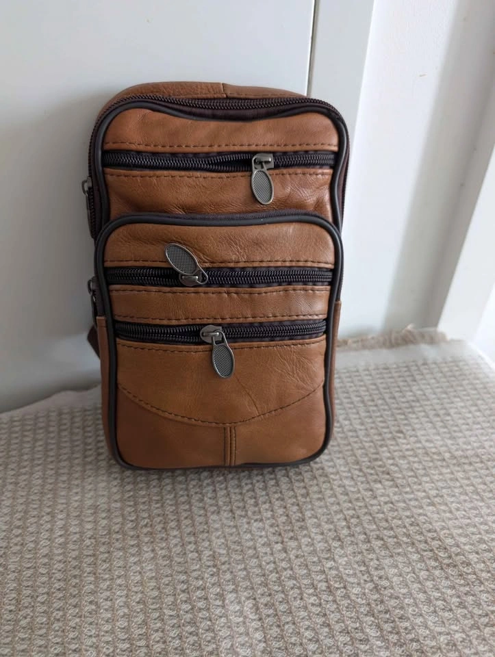 Brand New Women's Brown Leather Crossbody Bag - photo 3