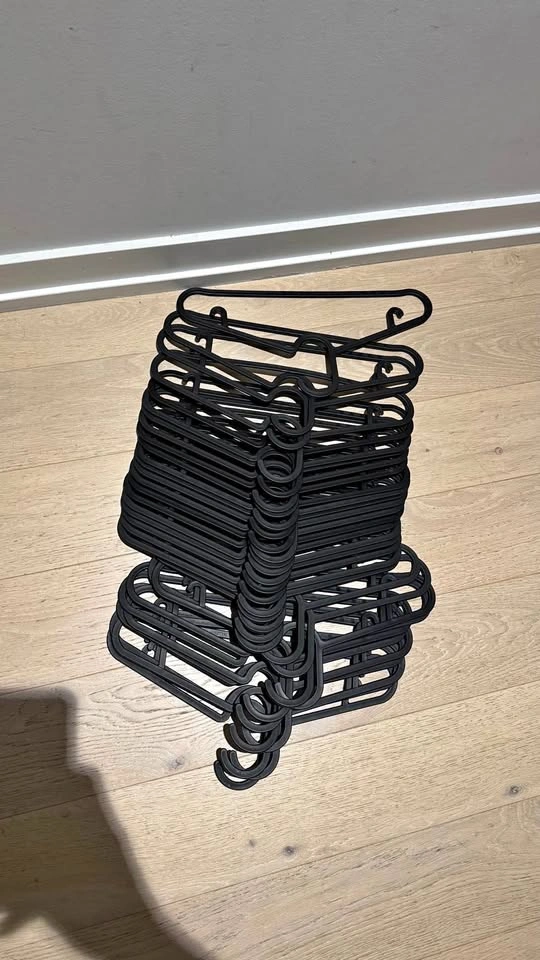 Bulk Black Plastic Clothing Hangers