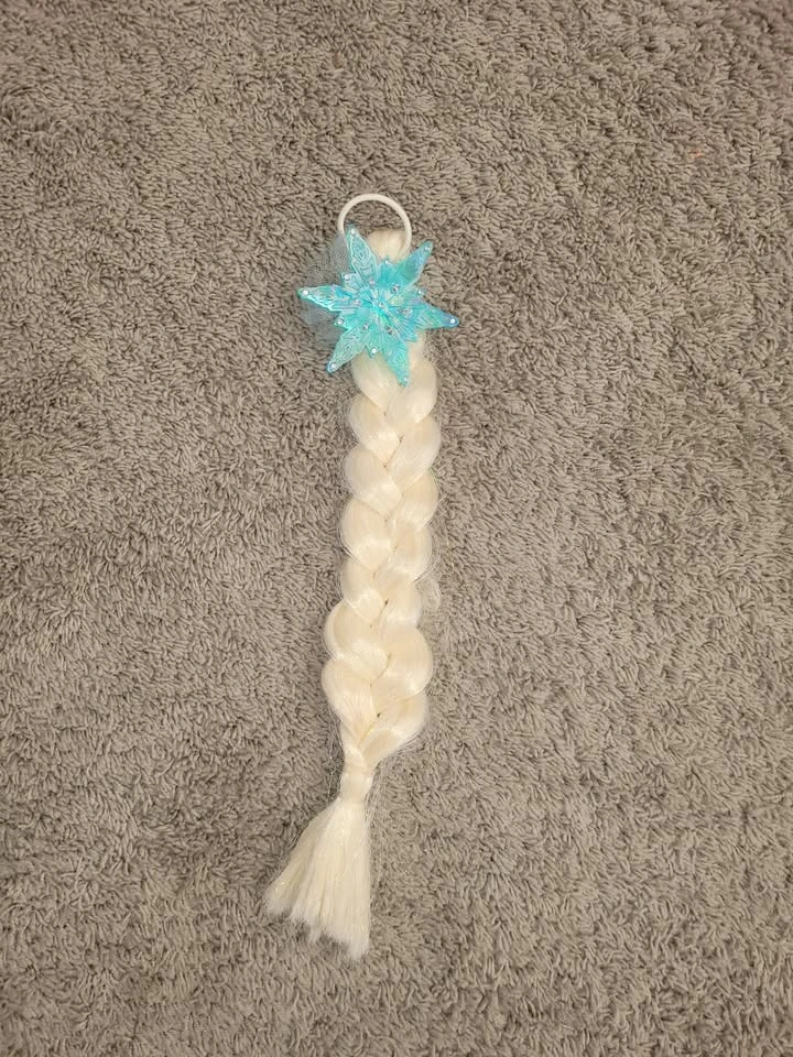 Disney Elsa dress - photo 3