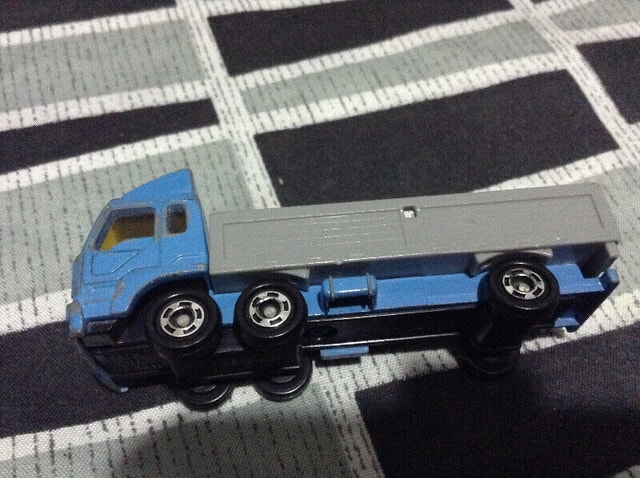 Rare collectible TOMICA diecast car Fuso Truck - made in Japan