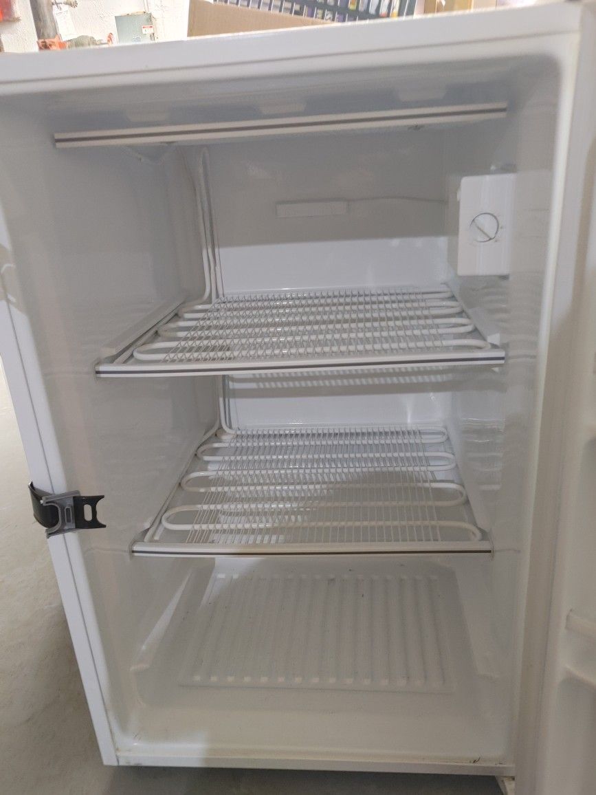 Sears Kenmore Mini Upright Freezer - Good Clean Condition - photo 2