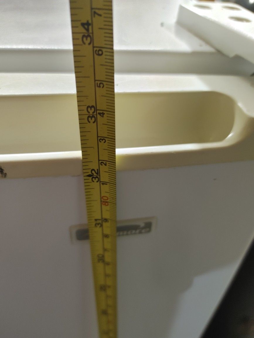 Sears Kenmore Mini Upright Freezer - Good Clean Condition - photo 4