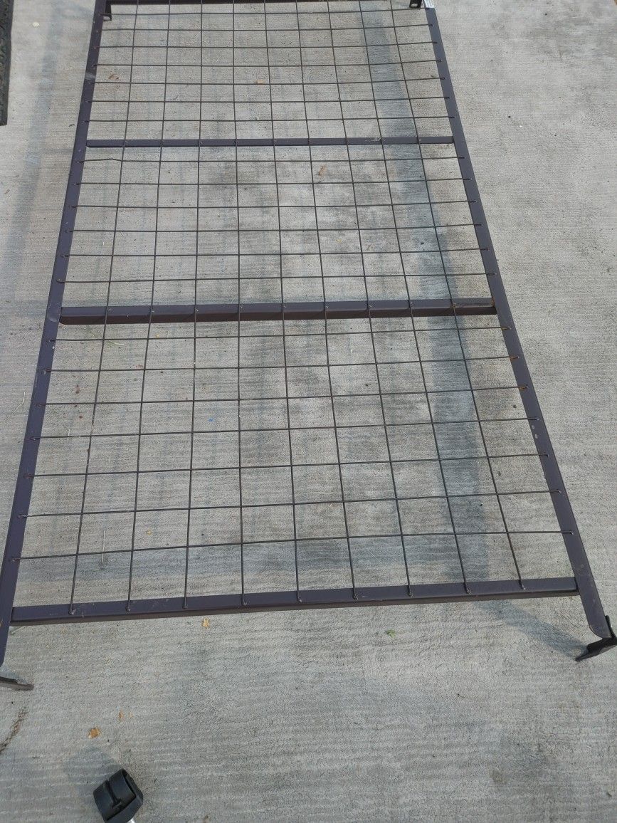Metal Bed Frames and Canopy Bed - photo 4