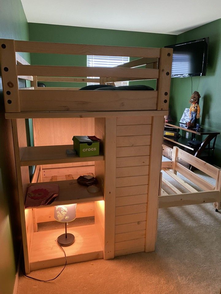Pottery Barn Gray Pine Loft Bunk Bed with Desk and Dresser - photo 4