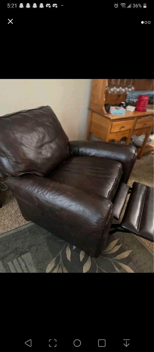 Beautiful Gently Used Brown Leather Recliner Chair - photo 2