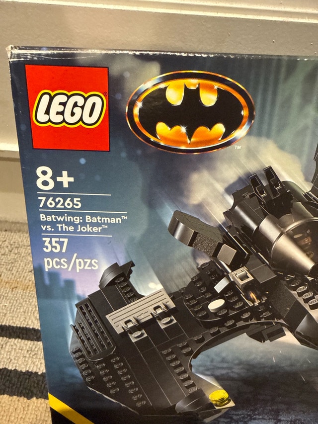 LEGO DC Batwing: Batman vs. The Joker 76265 - photo 4