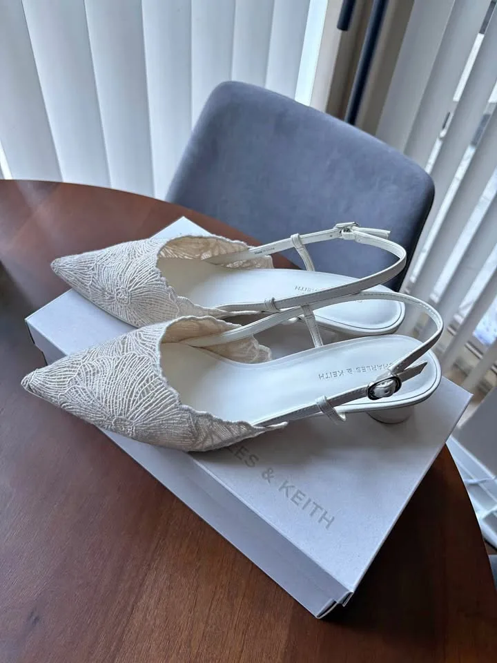 Slingback Floral Lace Heels thumbnail