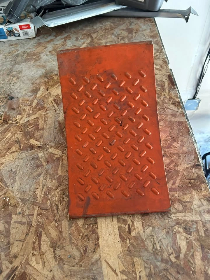 Wheel chock - photo 2