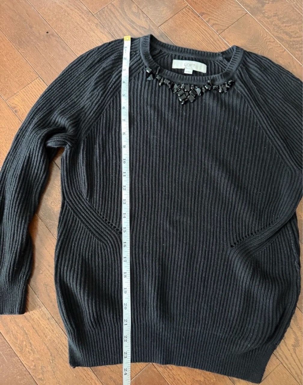 Women’s Medium LOFT Black Ribbed Knit Embellished Sweater - photo 5