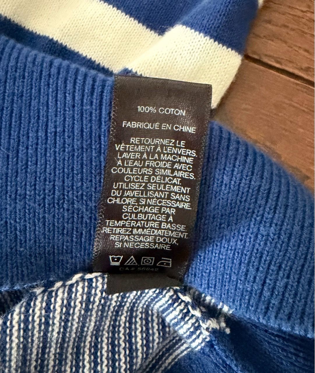 Men’s LG Express Blue & White Striped Crewneck Sweater - photo 5