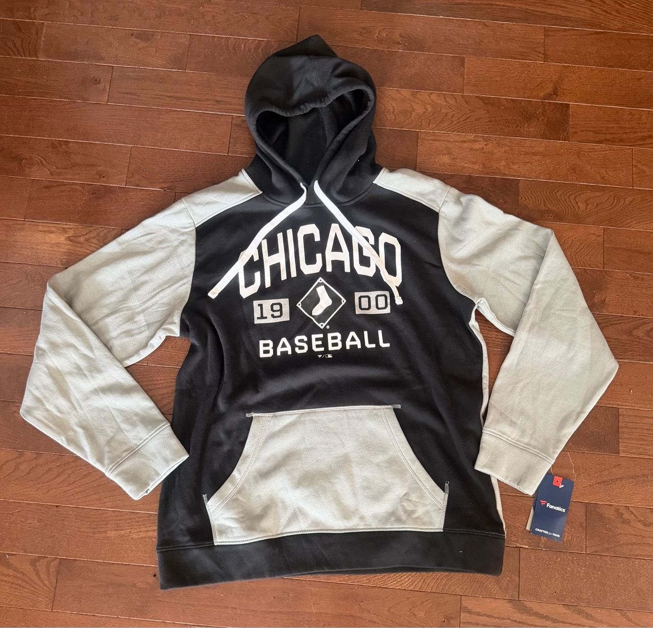 NWT Men’s XL Chicago White Sox Fanatics Pullover Hoodie