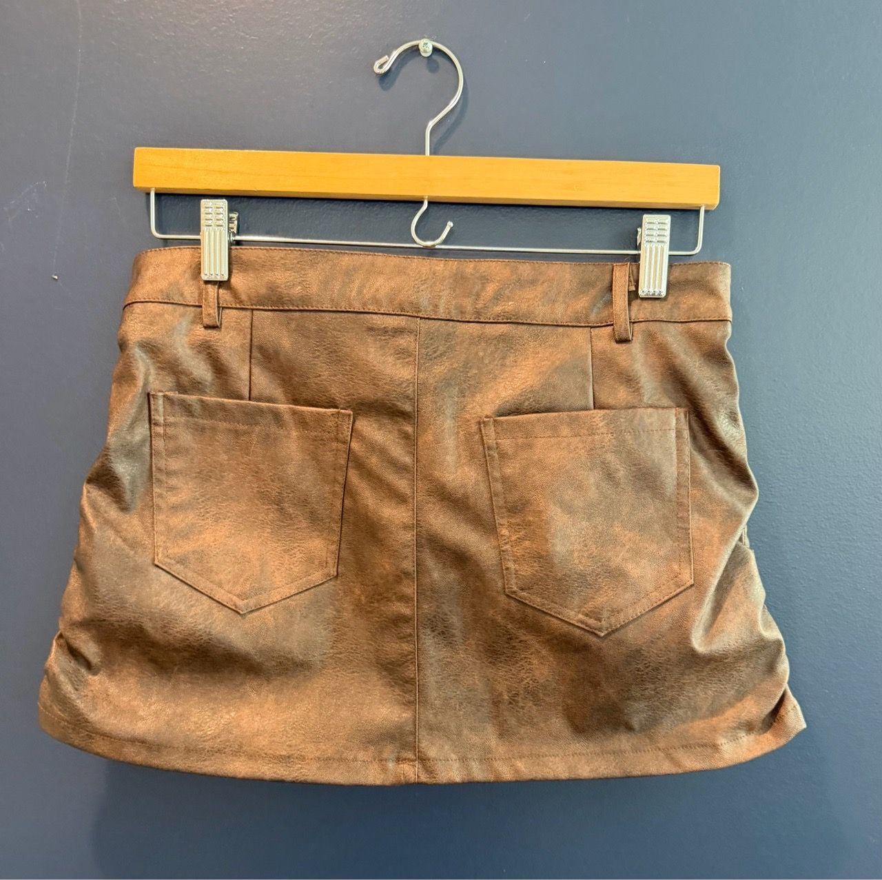 NWT Juniors medium Brown Faux Leather Mini Skirt - photo 2