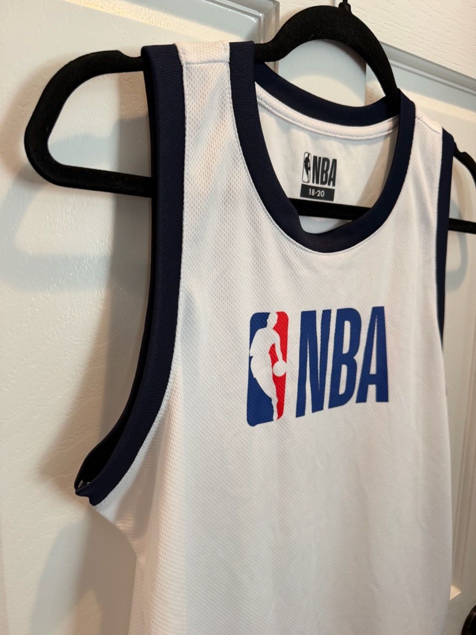 NBA Logo Basketball Jersey Size 18-20 - photo 3