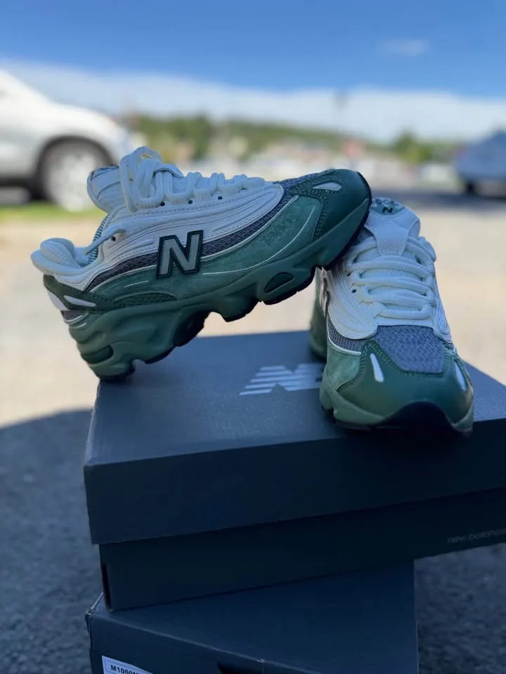 New Balace 1000 Green Grey 🤎 image indicator(3)