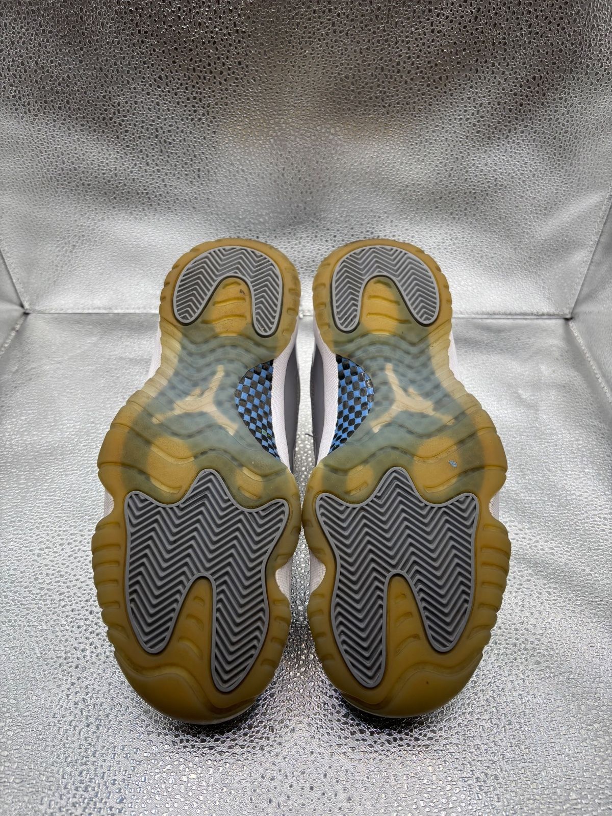 Air Jordan 11 low retro cement grey - photo 3