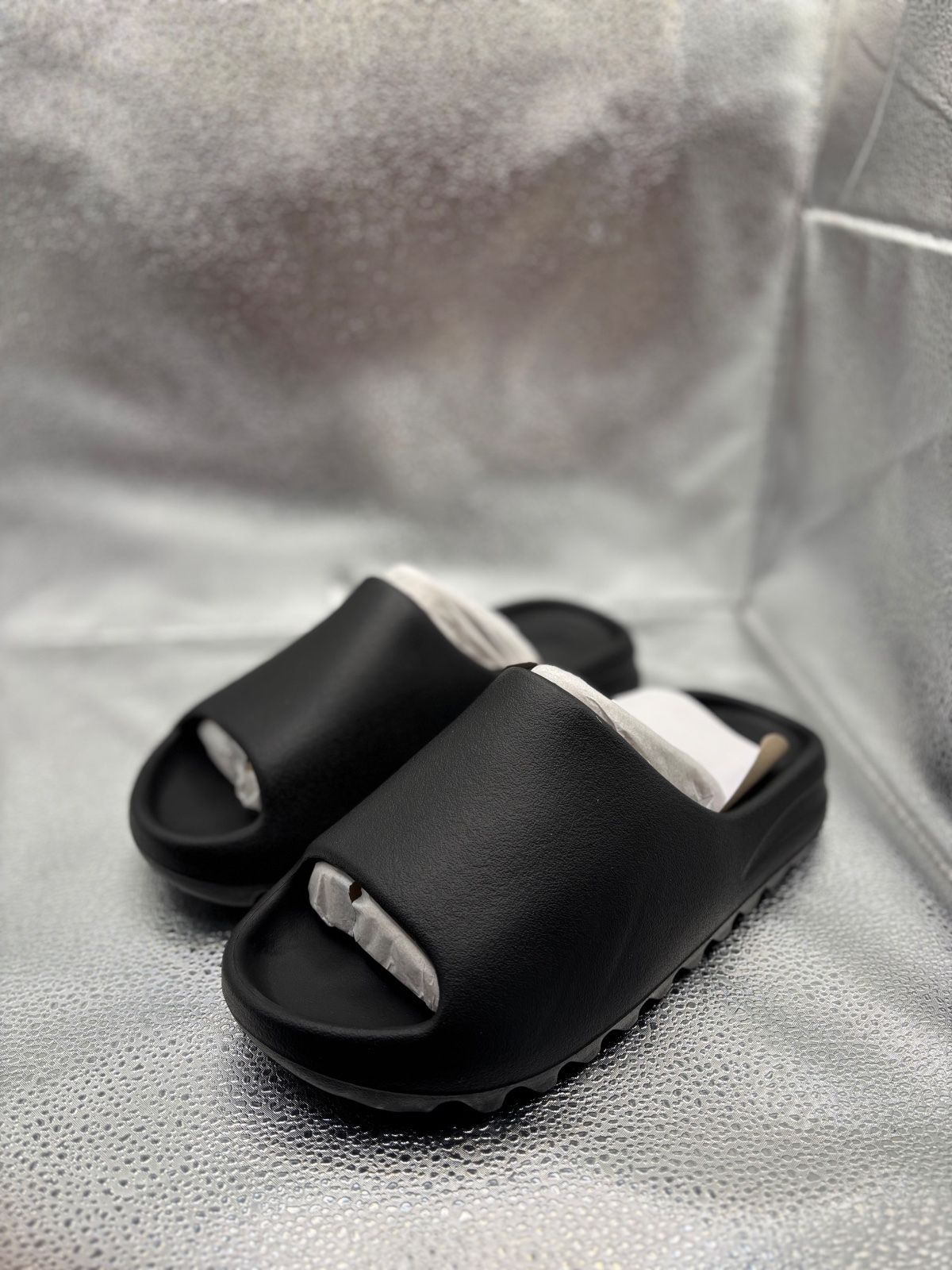 YS-01 black yeezy slide