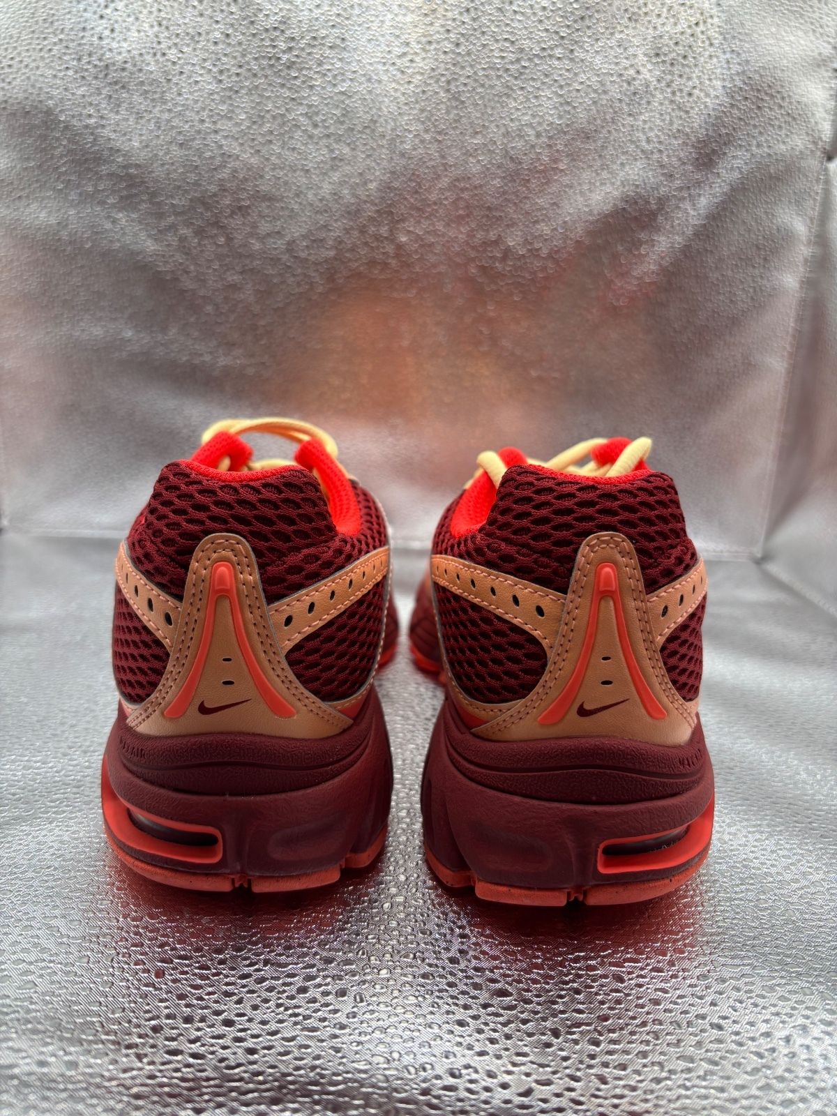 Nike Air Max Moto 2K Team Crimson Hot Lava - photo 4