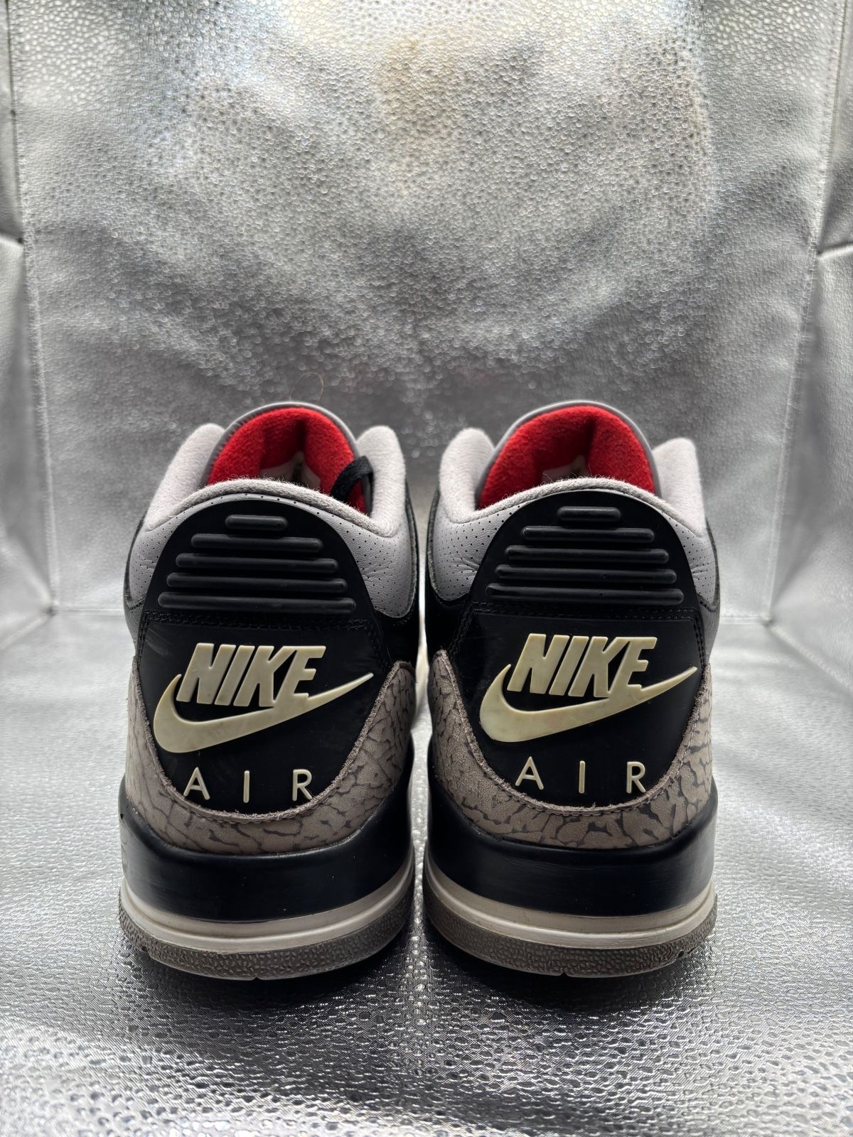 Air Jordan 3 retro black cement 2024 - photo 4