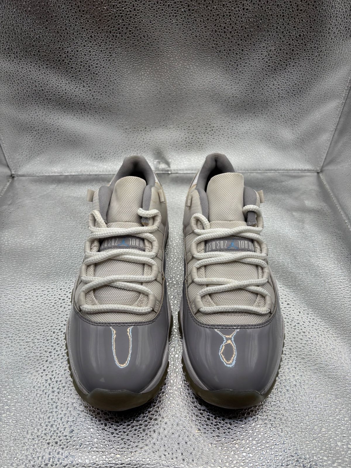 Air Jordan 11 Retro Low "Cement Grey" - photo 2
