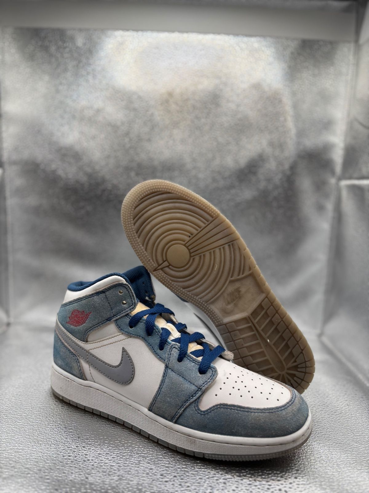 Air Jordan 1 Mid SE "French Blue GS"