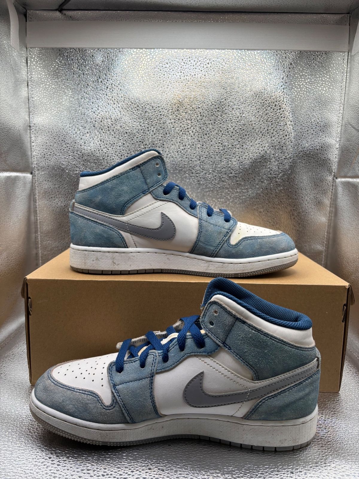 Air Jordan 1 Mid SE "French Blue GS" - photo 5