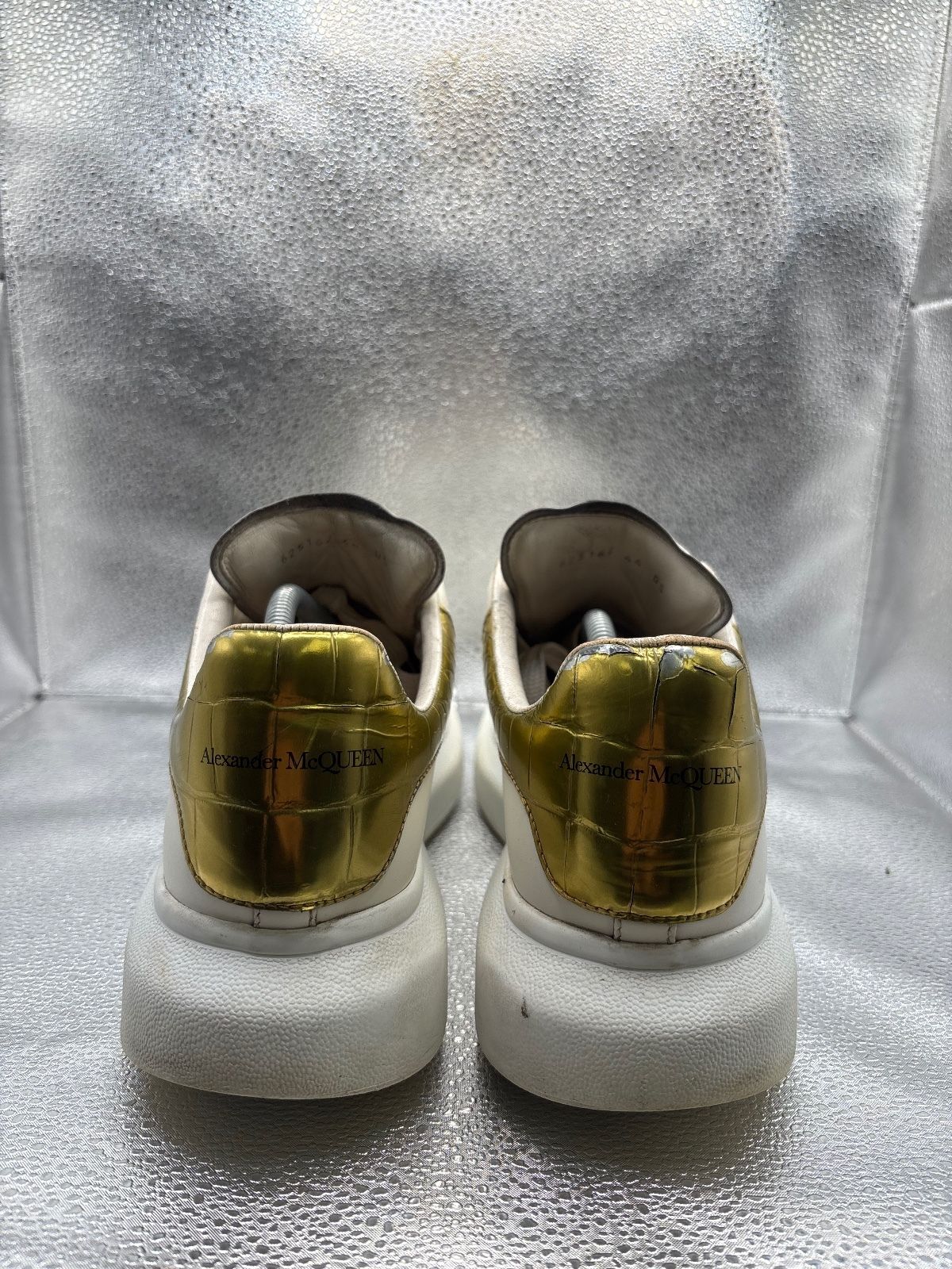 Alexander McQueen Oversized Sneaker white gold - photo 4