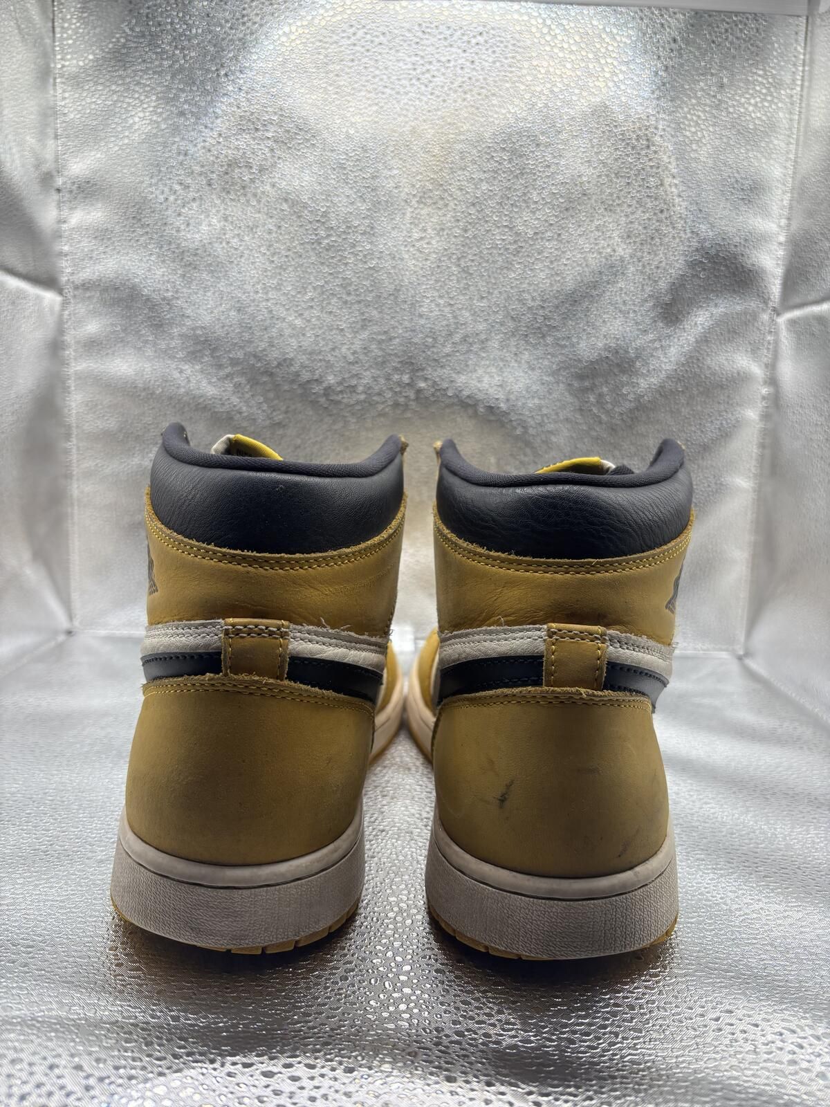 Air Jordan 1 High Yellow Ochre - photo 4