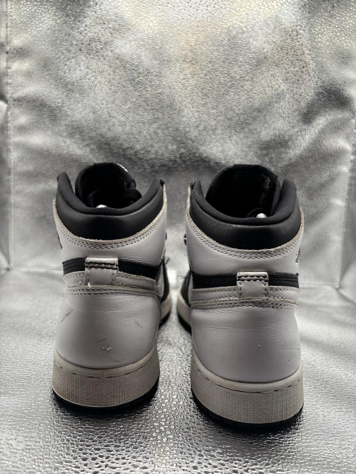 Air Jordan 1 high black white GS - photo 4