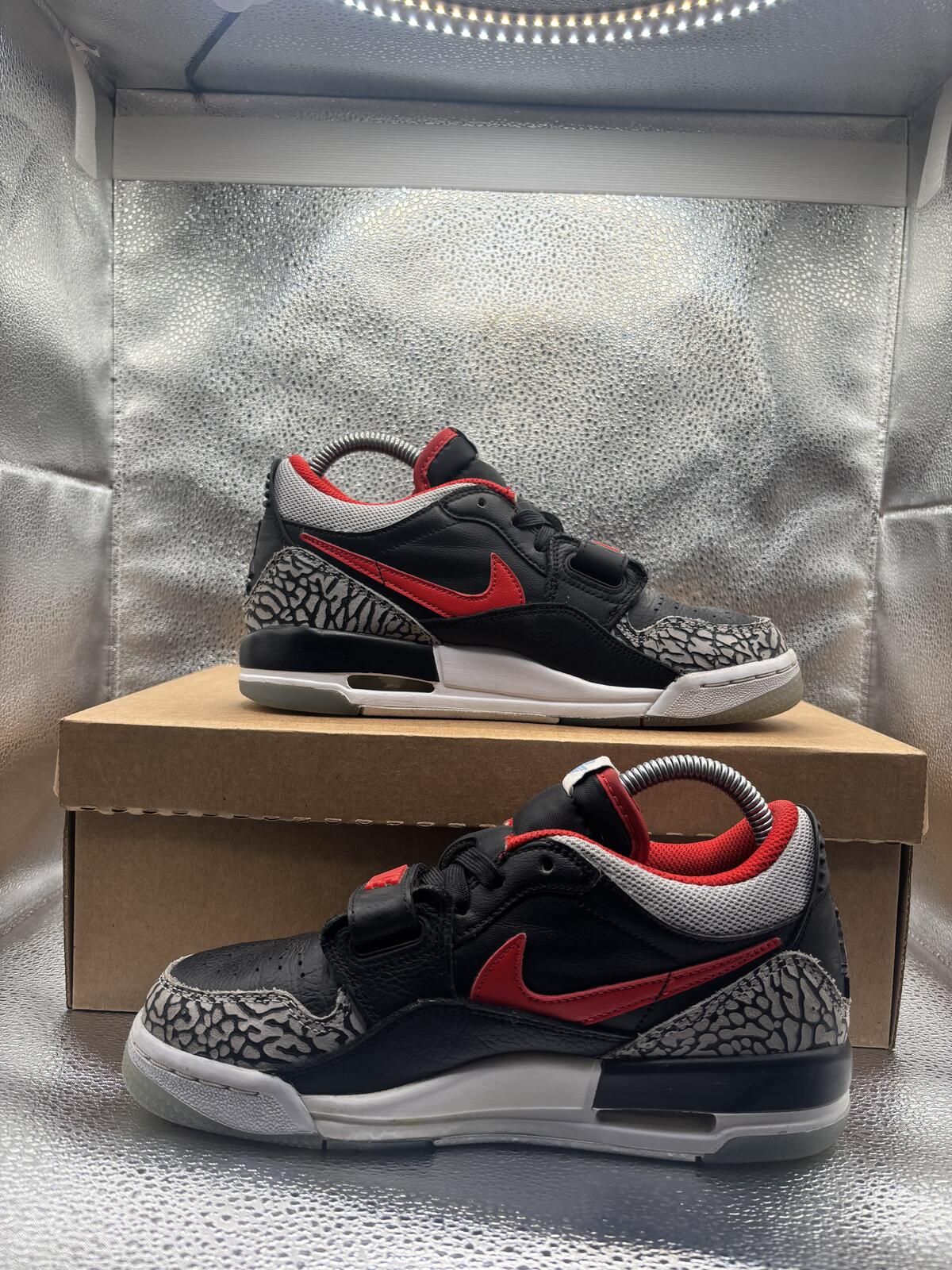 Jordan legacy 312 low black valor blue GS - photo 5