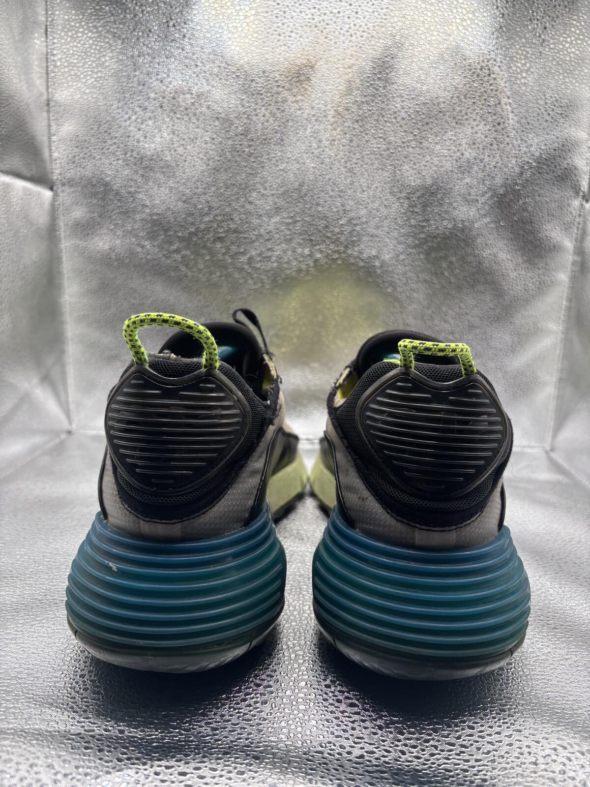 Nike air max 2090 volt - photo 4