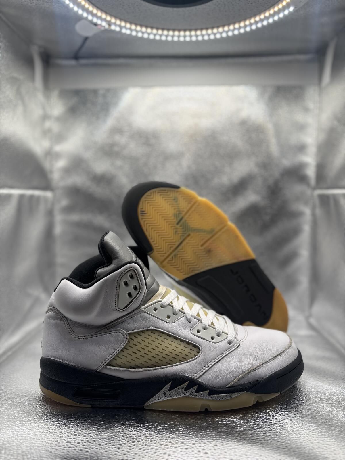 Air Jordan 5 reverse metallic