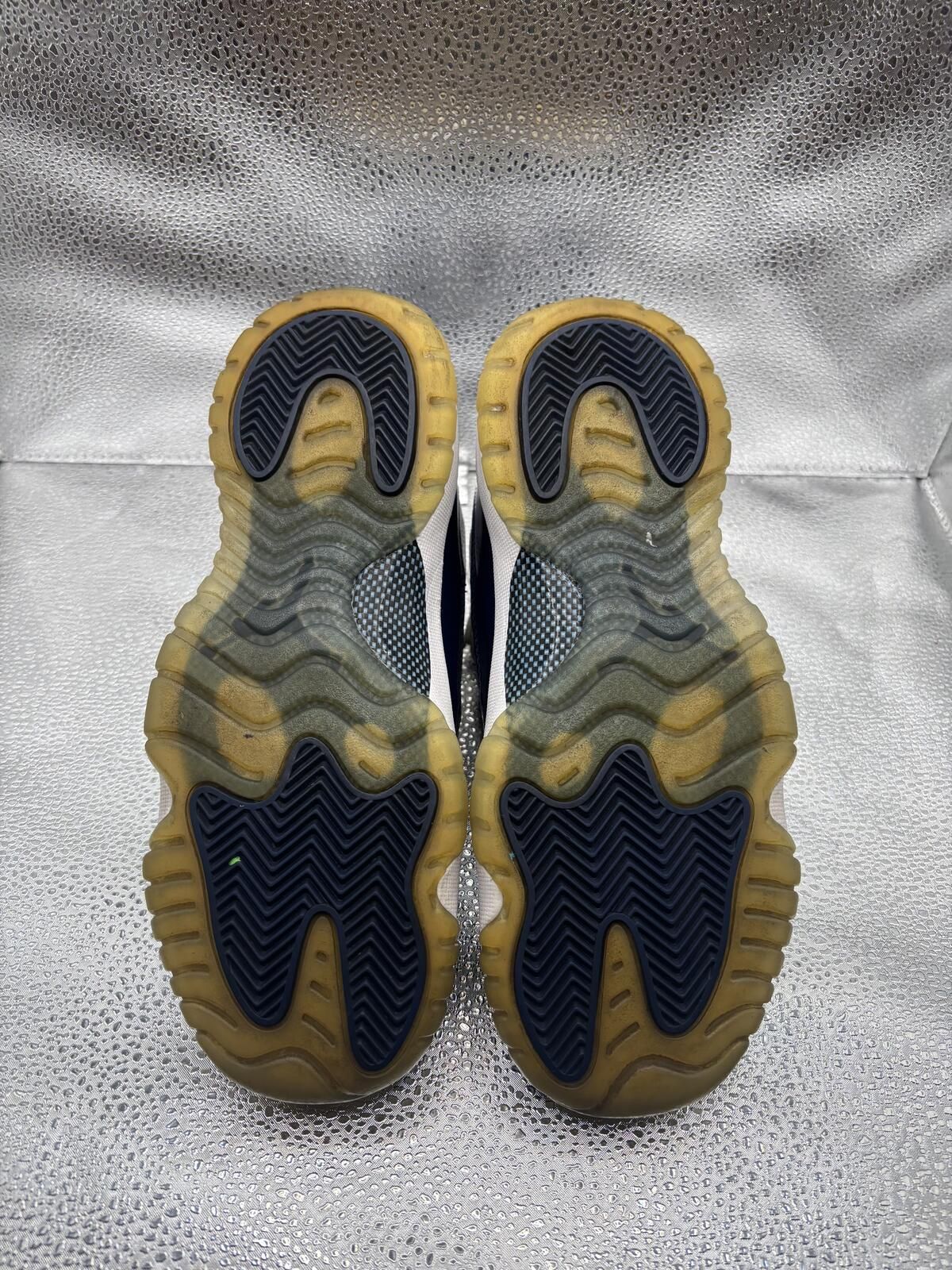 Air Jordan 11 UNC Win Like 82 GS - photo 3