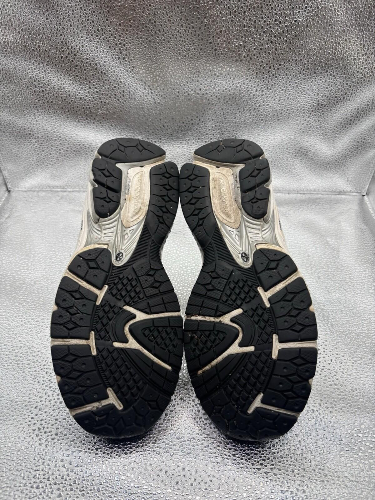 Size 5GS or 6.5W - New Balance 2002R Steel GS - photo 3