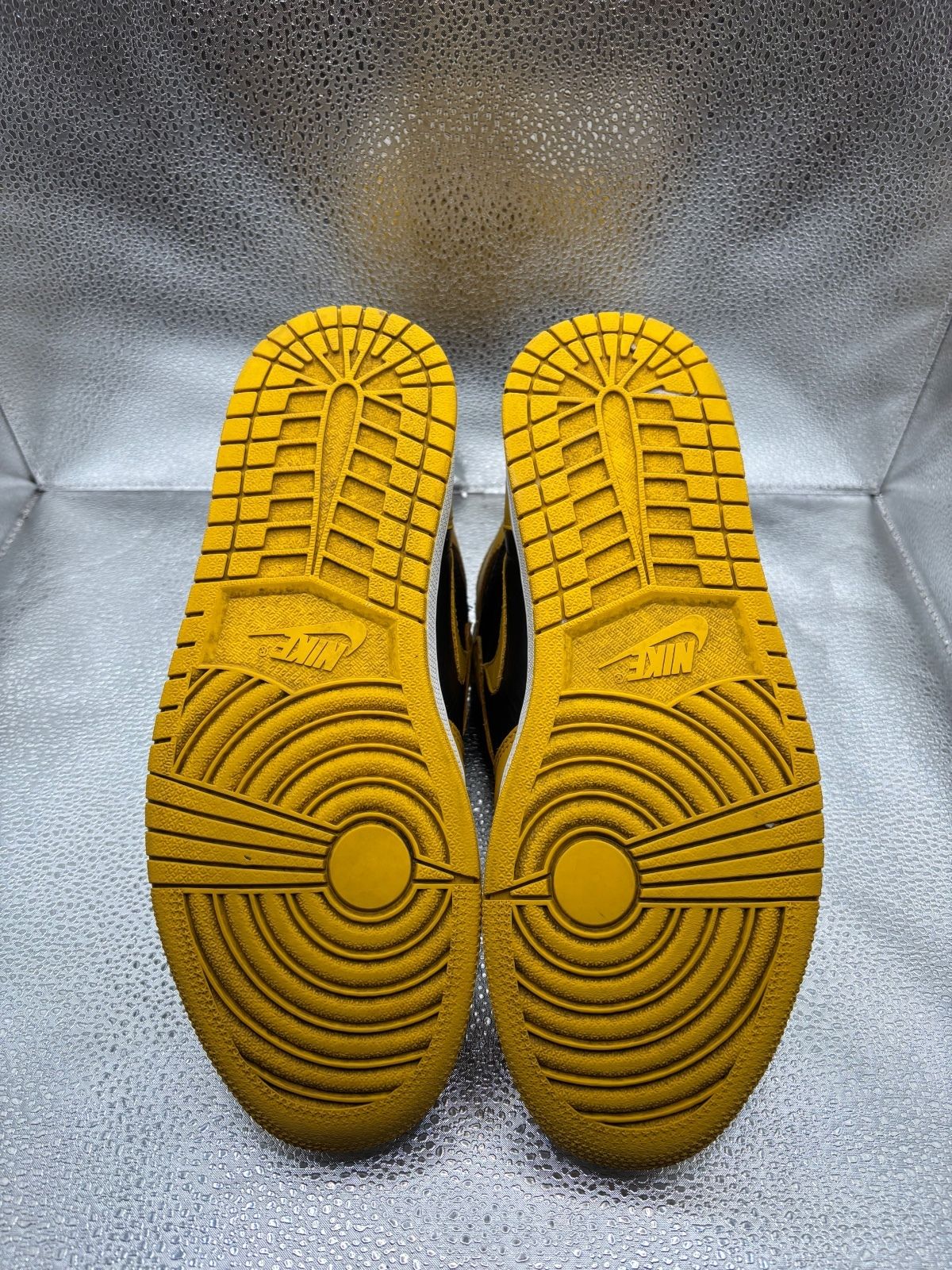 Air Jordan 1 Retro High OG "Pollen" - photo 3