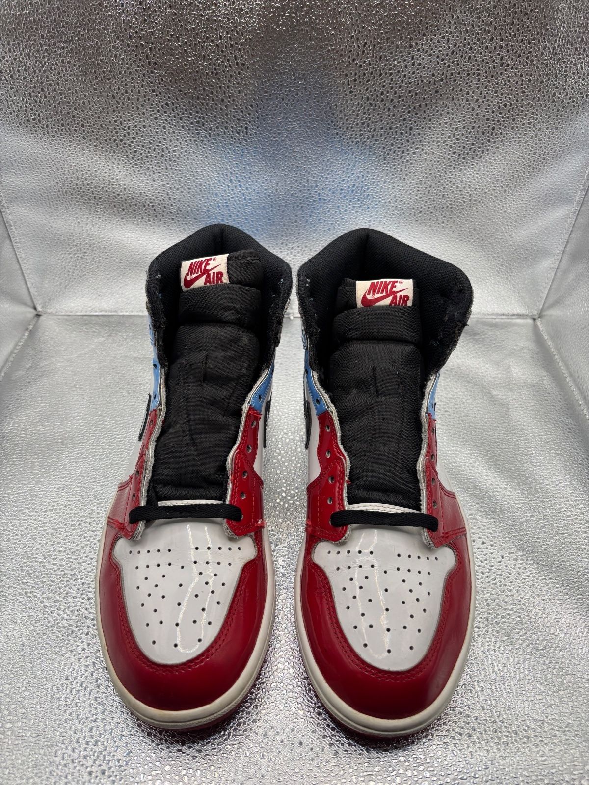 Air Jordan 1 Retro High OG Fearless UNC Chicago - photo 2