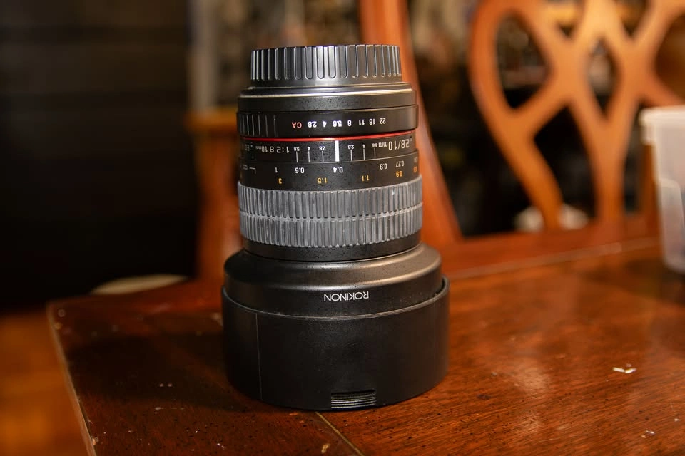 2 Canon EF lenses remaining - photo 5