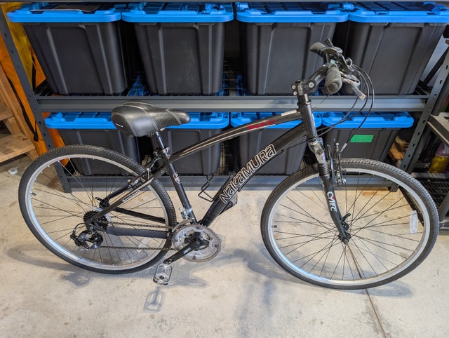 Hybrid Bike - 17" (Medium Frame)